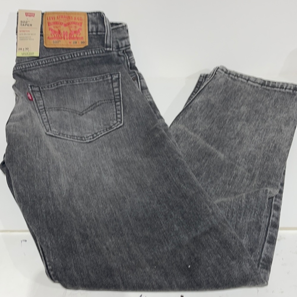 NWT Levi’s 502 tapper stretch 28”x30” gray denim 5 pocket red Levi’s tab.